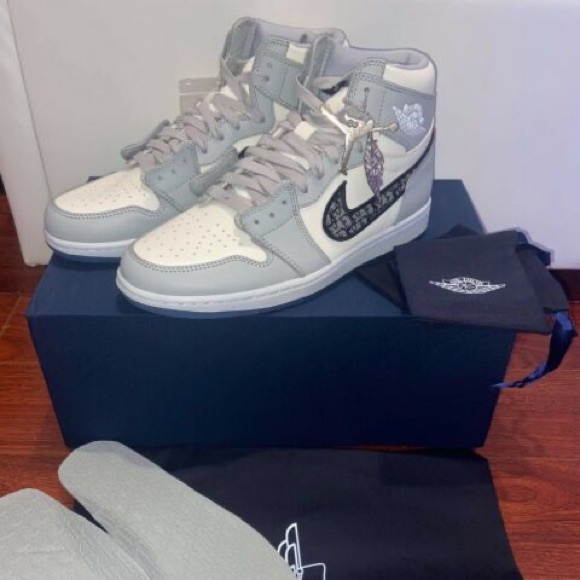 travis scott dior jordan 1